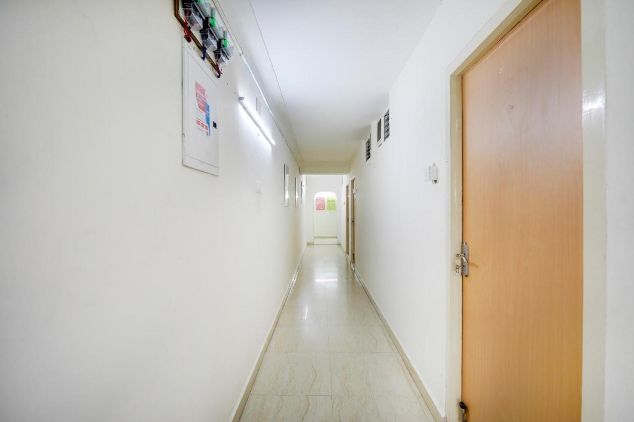 Hotel Yadvik Čennai Exteriér fotografie